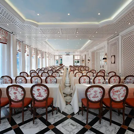 Sacher 5*