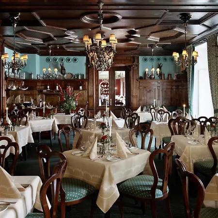 Otel Sacher