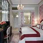 Sacher Hotel 5*