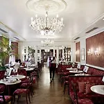 Sacher Hotel 5*