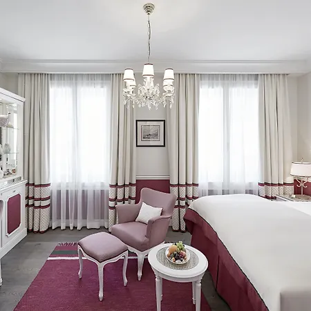 Sacher 5*